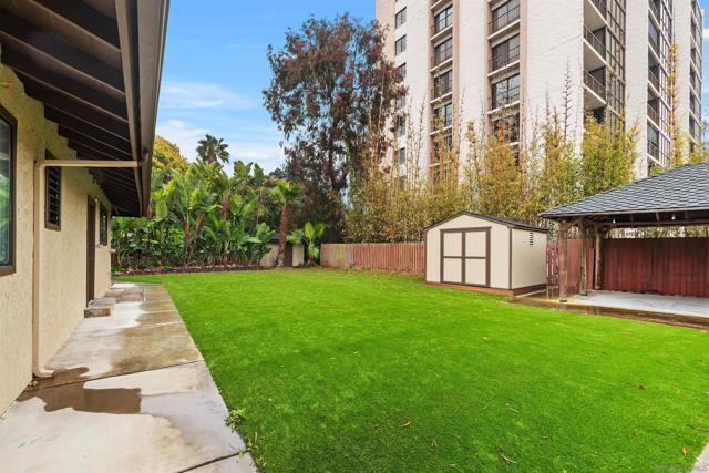 2435 Paseo Dorado, La Jolla CA: https://media.crmls.org/mediaz/8f567927-c3a7-405b-b33c-1ff52e2f9727.jpg