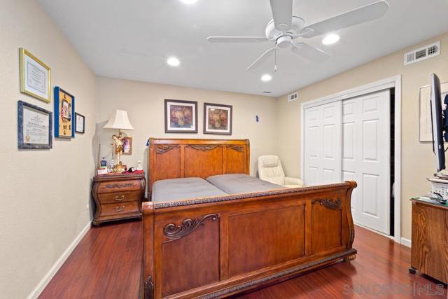 Image 14 of 30 For 6481 Viewpoint Drive