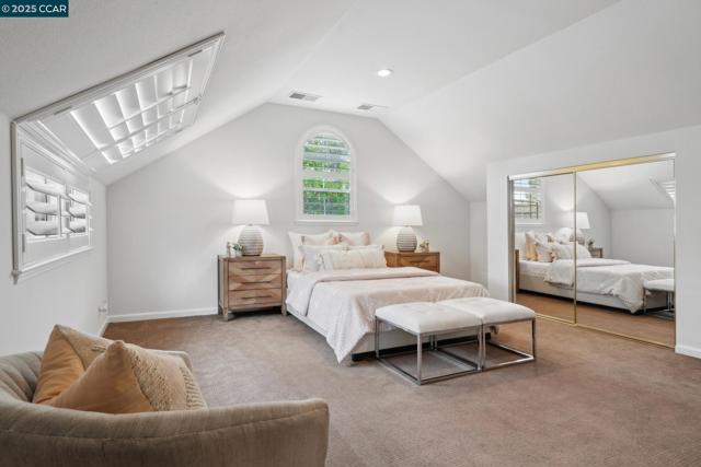 460 Silver Hollow Drive, Walnut Creek CA: https://media.crmls.org/mediaz/8f573f1e-4f3f-454e-8e58-4992a9d4bc6f.jpg
