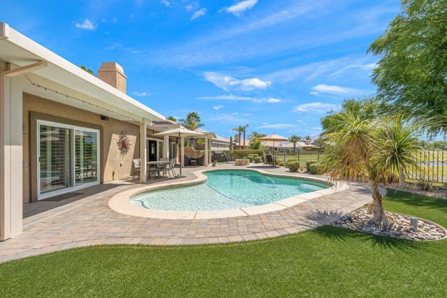 45553 Meadow Lake Drive, Indio CA: https://media.crmls.org/mediaz/8f592a5e-70f2-46fd-a22c-914d90adc24e.jpg