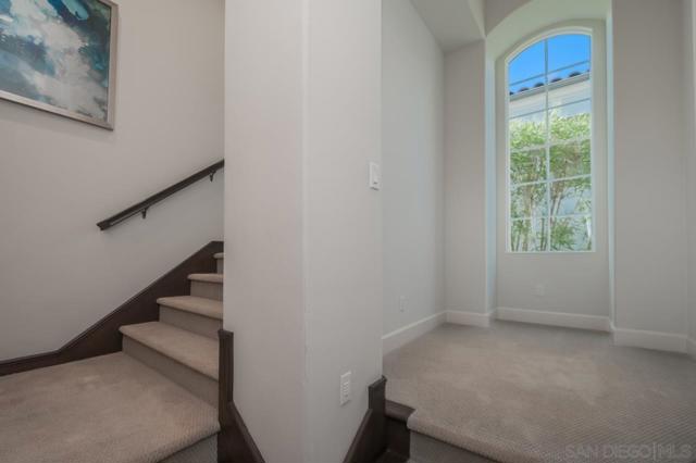 5199 Seagrove Place, San Diego CA: https://media.crmls.org/mediaz/8f59f23b-b1b2-4a5d-8c33-1e50d17601fe.jpg