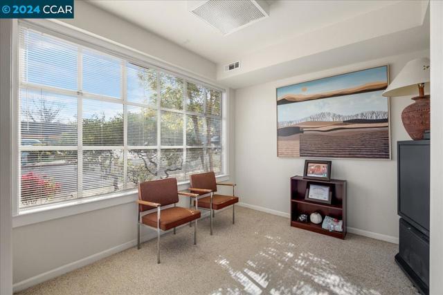 Image 5 of 26 For 815 San Pablo Ave