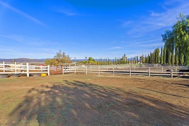 Detail Gallery Image 23 of 59 For 17959 Bluegrass Rd, Ramona,  CA 92065 - 7 Beds | 7 Baths