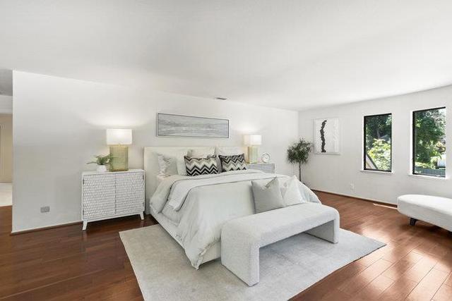 84 Selby, Atherton CA: https://media.crmls.org/mediaz/8f5ae868-3ec7-40cb-92fe-a4d099d0009f.jpg