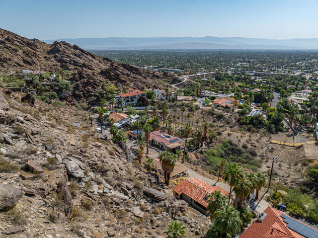 0 Ridge Road, Palm Springs CA: https://media.crmls.org/mediaz/8f5b83f4-6a22-47e4-bdd1-d476411ad4ee.jpg