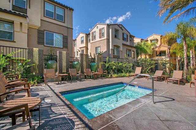 2494 Antlers Way, San Marcos CA: https://media.crmls.org/mediaz/8f5dbc5a-ae66-4a45-8ebe-db215fe6ec5d.jpg