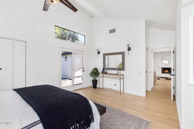 3015 Henrietta Avenue, La Crescenta CA: https://media.crmls.org/mediaz/8f5e0baa-b3ed-411e-941b-e24995cb9685.jpg