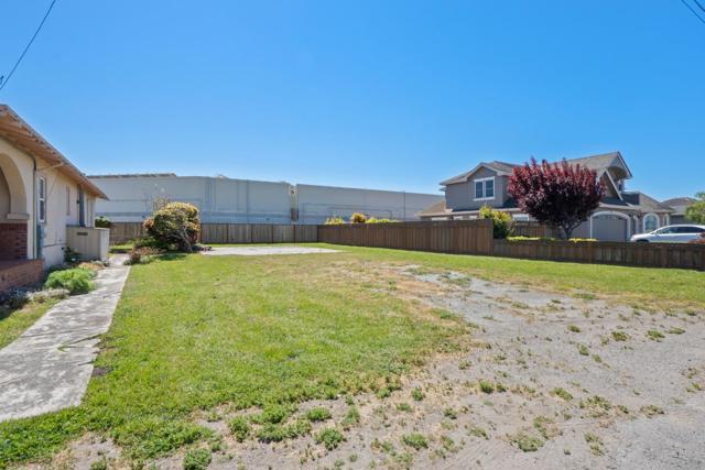 411 Belleville, Half Moon Bay CA: https://media.crmls.org/mediaz/8f5ffd8c-df88-4efd-baae-784cc6a885e1.jpg