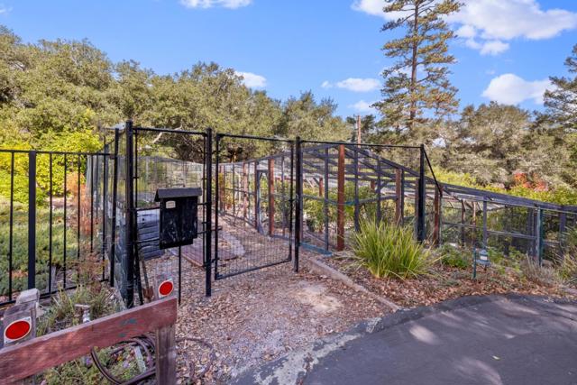 7415 Hihn Road, Ben Lomond CA: https://media.crmls.org/mediaz/8f607fe3-7eeb-4eb7-b1f5-ead7f070de2b.jpg