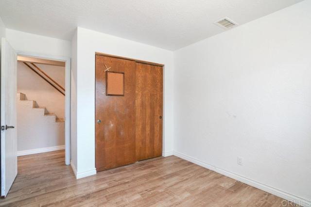 1736 Bellington Lane, Fallbrook CA: https://media.crmls.org/mediaz/8f61968c-511e-4840-a680-bd6559531144.jpg