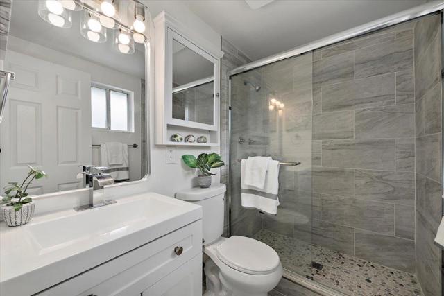1889 Sarasota Way, San Jose CA: https://media.crmls.org/mediaz/8f62c2eb-4f6f-448a-a1f4-8ec15ee7d626.jpg