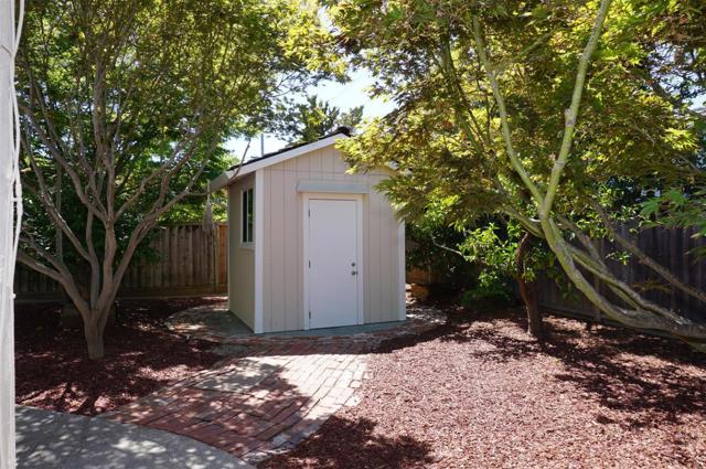 10481 Davison Avenue, Cupertino CA: https://media.crmls.org/mediaz/8f632218-2d8c-4200-b2cb-26834b983984.jpg