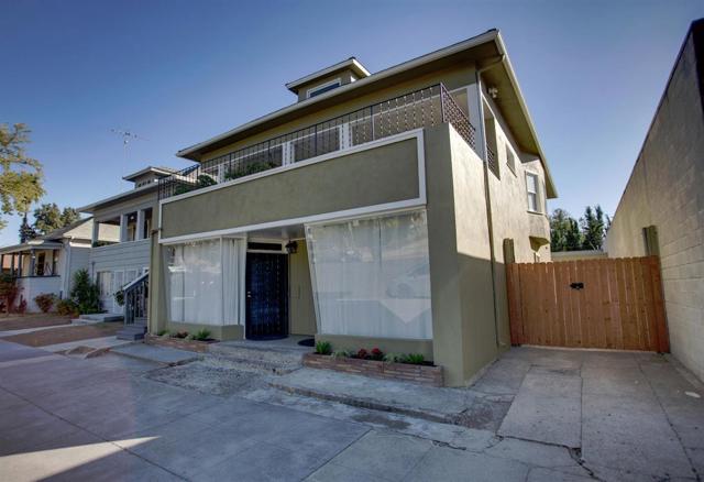 3012 4th Avenue, Sacramento CA: https://media.crmls.org/mediaz/8f645723-8caa-42b9-9f2e-97dd24cb9368.jpg