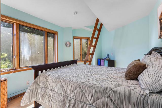 14275 Saratoga Avenue, Saratoga CA: https://media.crmls.org/mediaz/8f647515-8dd1-41e4-8110-babe7f8cf927.jpg