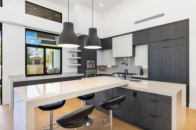 3 Siena Vista Court, Rancho Mirage CA: https://media.crmls.org/mediaz/8f65729f-5d20-465f-9a31-e45b53a693db.jpg