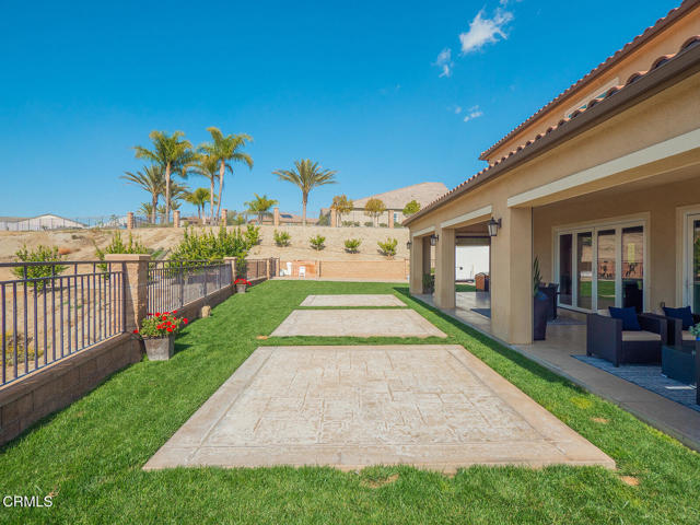 Detail Gallery Image 17 of 68 For 16094 Mariposa Ave, Riverside,  CA 92504 - 5 Beds | 4 Baths