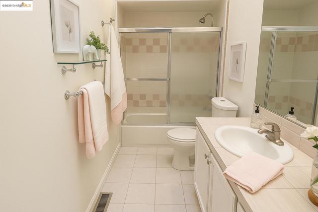 2136 Sand Point Rd, Discovery Bay CA: https://media.crmls.org/mediaz/8f66aa5d-e7d0-496b-9bc4-678ab6a886da.jpg