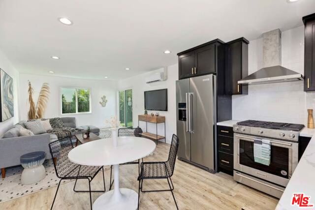 10801 Galvin Street, Culver City CA: https://media.crmls.org/mediaz/8f66daec-4b10-472b-8aa2-6091d930d036.jpg