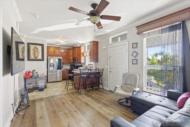 1100 Industrial Blvd, Chula Vista CA: https://media.crmls.org/mediaz/8f6725bb-7f40-4598-a700-d1b0d403eba3.jpg