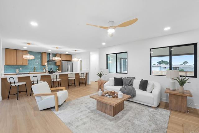 Detail Gallery Image 4 of 48 For 2851 Grandview St, San Diego,  CA 92110 - 3 Beds | 2 Baths