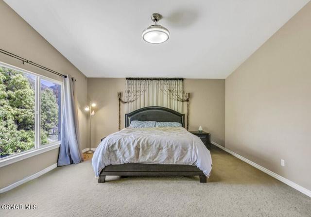 144 Acacia Lane, Newbury Park CA: https://media.crmls.org/mediaz/8f6831e1-4b2c-4cf4-a5ee-6cb2f7ee6ef7.jpg