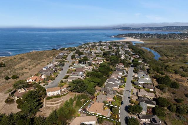 3050 Ribera Road, Carmel CA: https://media.crmls.org/mediaz/8f68a84a-3ea8-4c7c-b177-b234759cbbbb.jpg