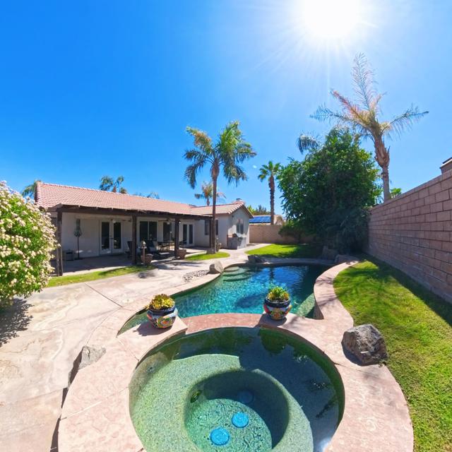 37879 Hollister Drive, Palm Desert, CA 92211