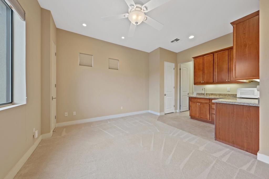 MLS #219139886DA image #19