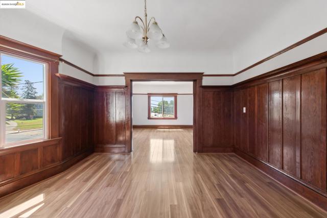 1810 Adeline St, Oakland CA: https://media.crmls.org/mediaz/8f69f6e0-c774-4473-b861-6d4138838214.jpg