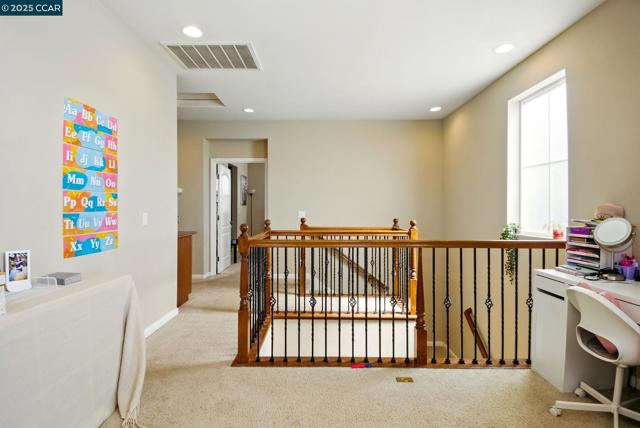 35 Belluno Dr, Stockton CA: https://media.crmls.org/mediaz/8f6a2016-eceb-42ee-8f3a-52346b566b10.jpg