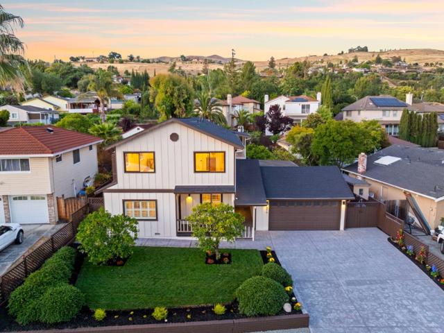 946 Fleming Avenue, San Jose CA: https://media.crmls.org/mediaz/8f6a6495-ac3e-494f-ac29-bac886926970.jpg
