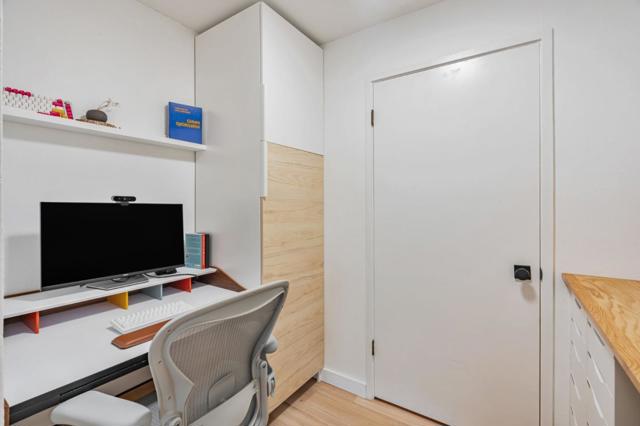 2225 23rd Street, San Francisco CA: https://media.crmls.org/mediaz/8f6b9c73-40f1-43ef-8fe9-c71506d298e1.jpg
