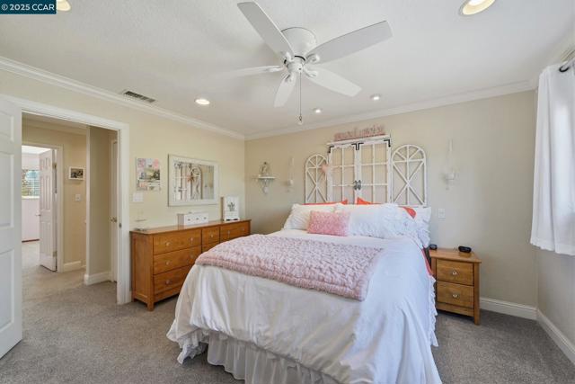 7519 Driftwood Way, Pleasanton CA: https://media.crmls.org/mediaz/8f6bb8b1-3130-4f40-be6b-02b3b939c848.jpg