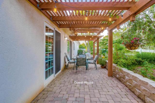 1495 Meredith Road, Fallbrook CA: https://media.crmls.org/mediaz/8f6c2b9d-d586-47ae-84e8-87d95ff6fbb7.jpg