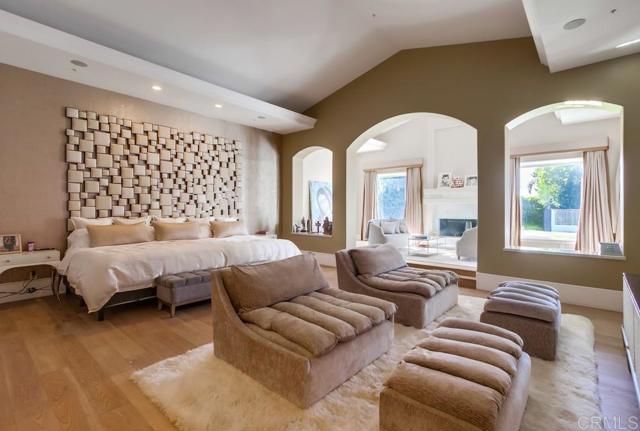 Image 48 of 75 For 7396 Turnberry Court