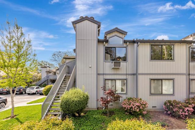 188 Sunwood Meadows Pl, San Jose CA: https://media.crmls.org/mediaz/8f6e0d59-db90-4b42-8c4e-daef431ec9ab.jpg