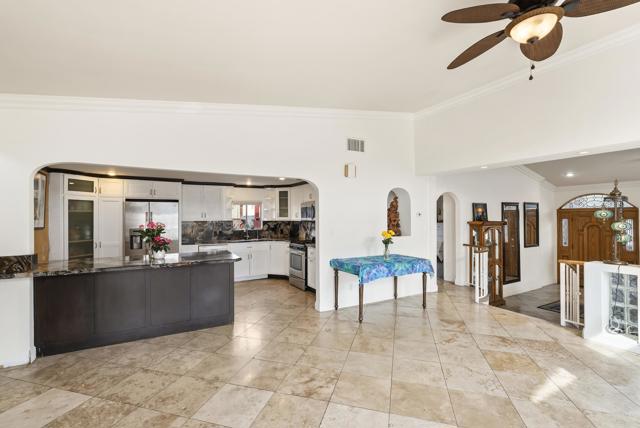 Detail Gallery Image 15 of 55 For 1936 O Ave, National City,  CA 91950 - 3 Beds | 3/1 Baths