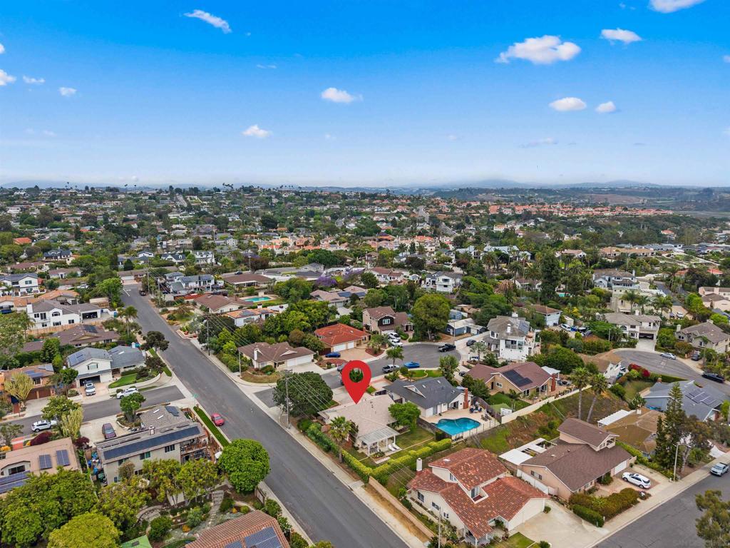 MLS #250030162SD img 16