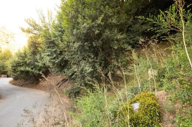 0 Girvin Drive, Oakland CA: https://media.crmls.org/mediaz/8f710734-da35-4ef9-beb2-7ae01b70381d.jpg