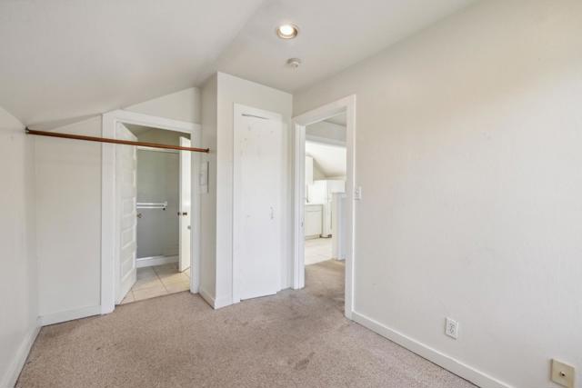 399 13th Avenue, Santa Cruz CA: https://media.crmls.org/mediaz/8f71753b-ddc5-43ea-b5fa-7596aa2780eb.jpg
