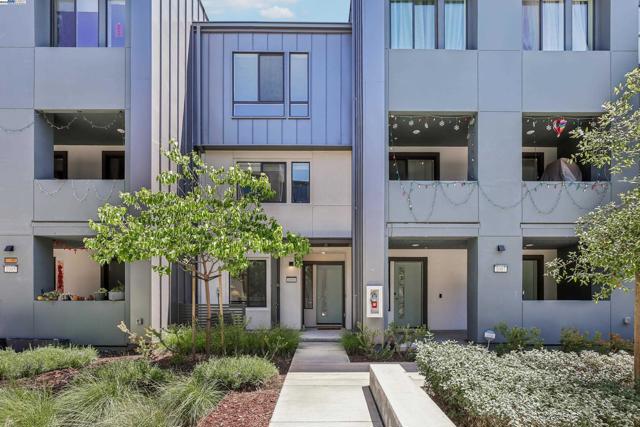 3819 Improvement Ter, Fremont CA: https://media.crmls.org/mediaz/8f7391c9-11dd-4467-9f72-4a48b011e120.jpg
