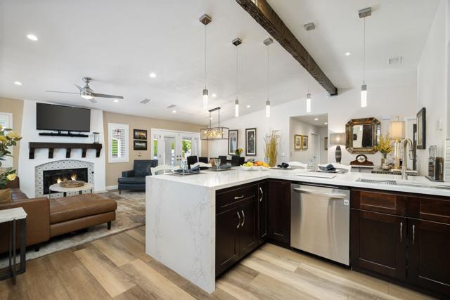 31465 Whispering Palms Trail, Cathedral City CA: https://media.crmls.org/mediaz/8f74a32f-4943-498a-8905-a854f4e0c569.jpg