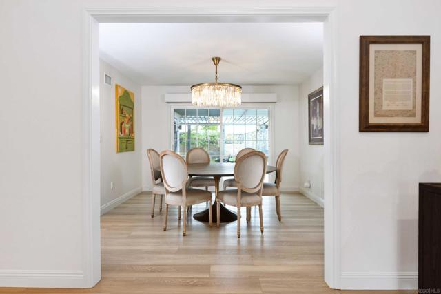 8590 Cliffridge Ave, La Jolla CA: https://media.crmls.org/mediaz/8f757c31-d111-41b9-a3d6-22509dc0c905.jpg