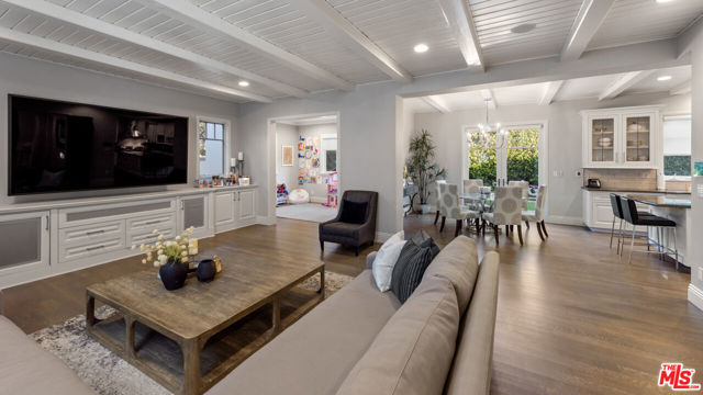 Image 9 of 21 For 1064 Amalfi Drive