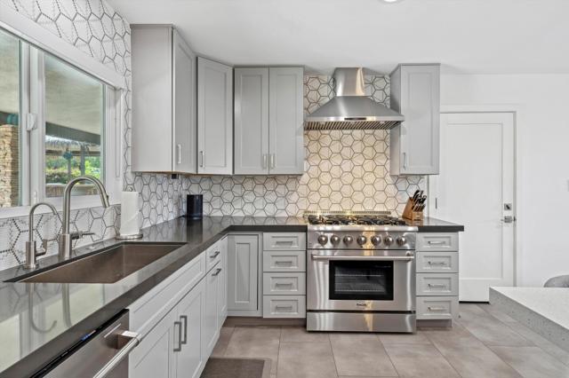 74085 Old Prospector Trail, Palm Desert CA: https://media.crmls.org/mediaz/8f76b565-7bda-4061-9ea9-82e400d9088b.jpg