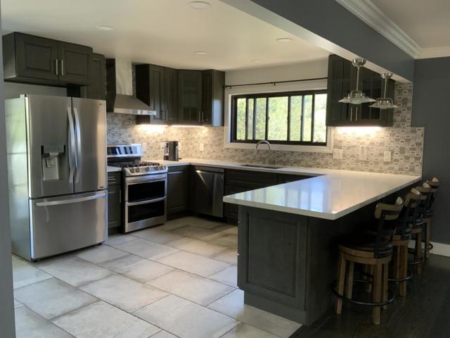 3910 Oak Hill Road, Oakland CA: https://media.crmls.org/mediaz/8f7793eb-9332-4403-9483-726d694e85f3.jpg