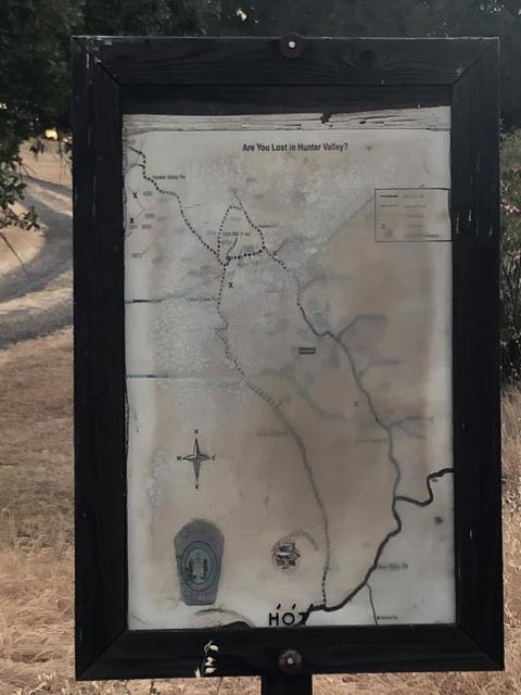 8260 Hunters Valley Road, Mariposa CA: https://media.crmls.org/mediaz/8f77b410-d210-432b-a4e7-4bb258f87303.jpg