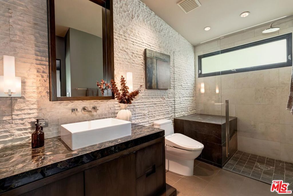 MLS #26862685 image #34