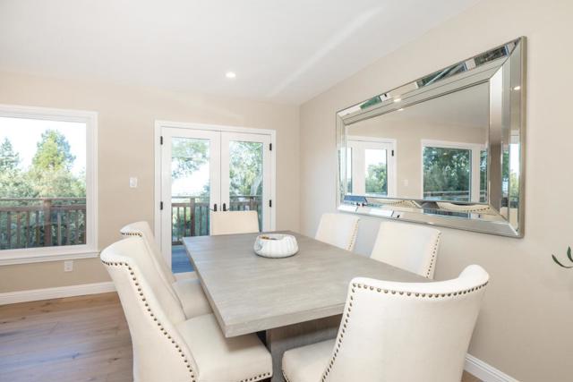 3803 Hamilton Way, Redwood City CA: https://media.crmls.org/mediaz/8f791065-d080-4f9b-a44f-070abbb7ea53.jpg