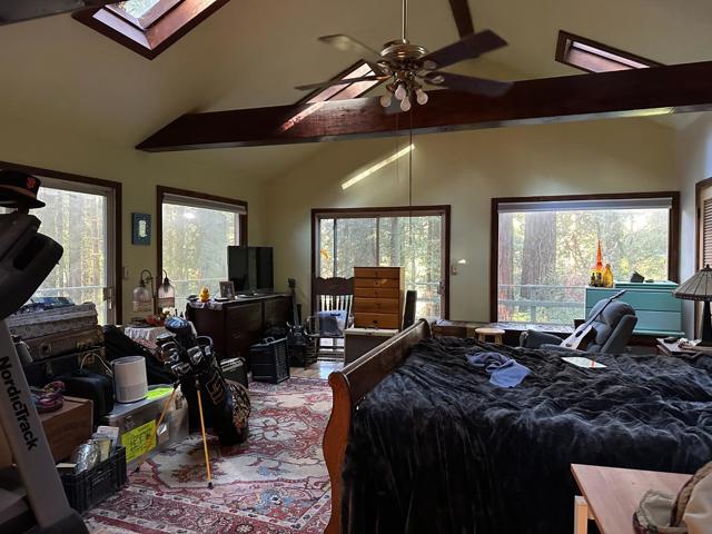 111 Sylvan Way, La Honda CA: https://media.crmls.org/mediaz/8f7922c7-5970-4ab8-89f6-7115ac6c168c.jpg